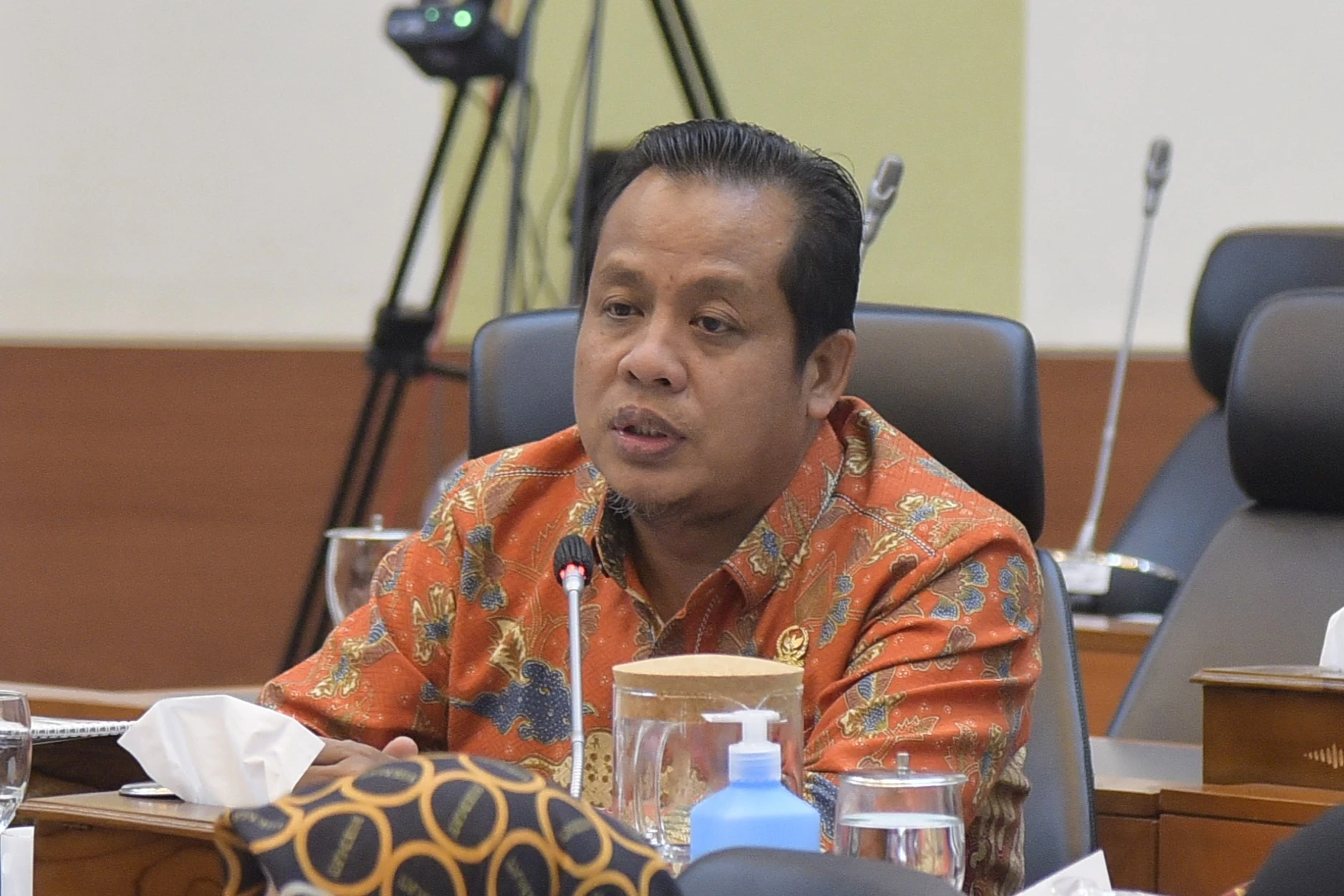 Anggota_Komisi_VIII_DPR_RI_Askweni__Foto__Munchen_vel20250106085813